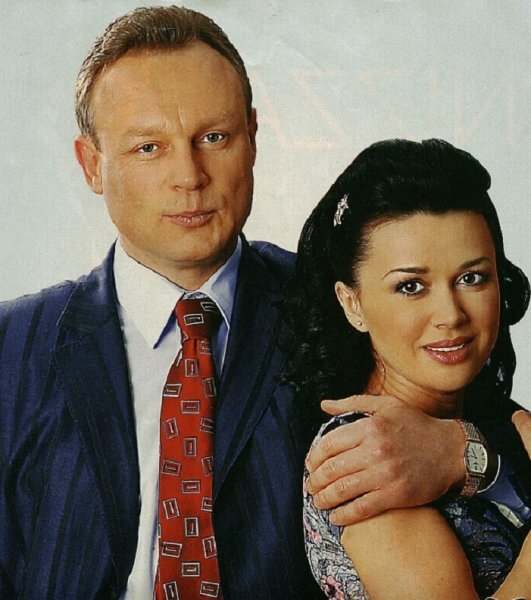 Всплыли детали о любовнике Заворотнюк: они без конца пели